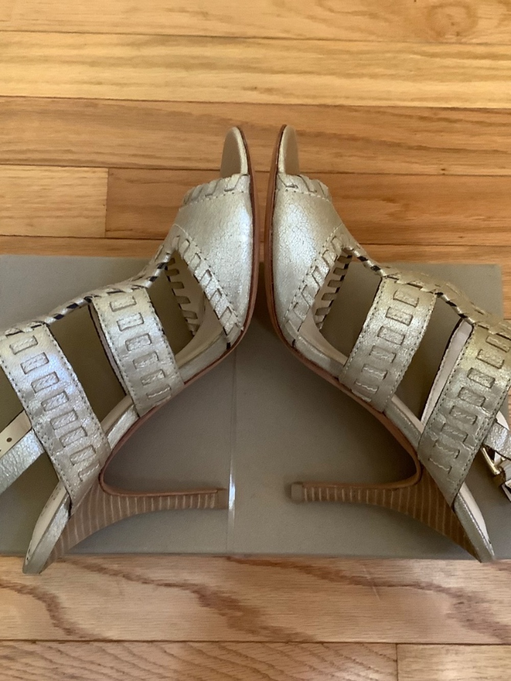 Coach Kareena Brushed Gold Whipstitch Metallic Leather High Heel Sandals SZ 9.5 - Picture 6 of 13